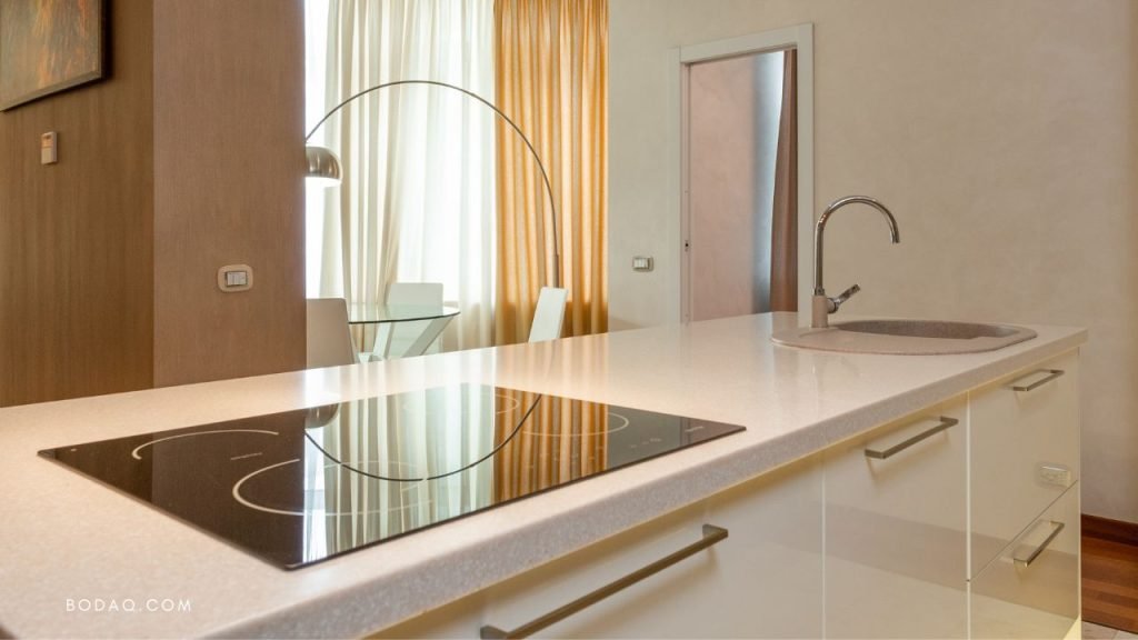 Built-in appliances in the small kitchen island