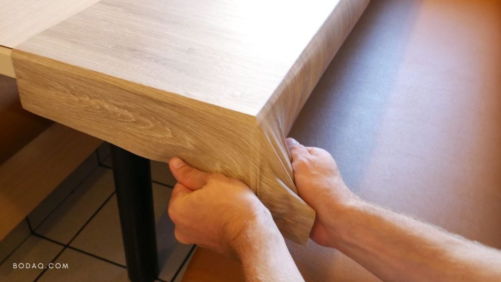 Using Bodaq Finishes for the modern kitchen island design