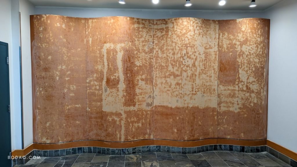 Wavy wall before refinishing