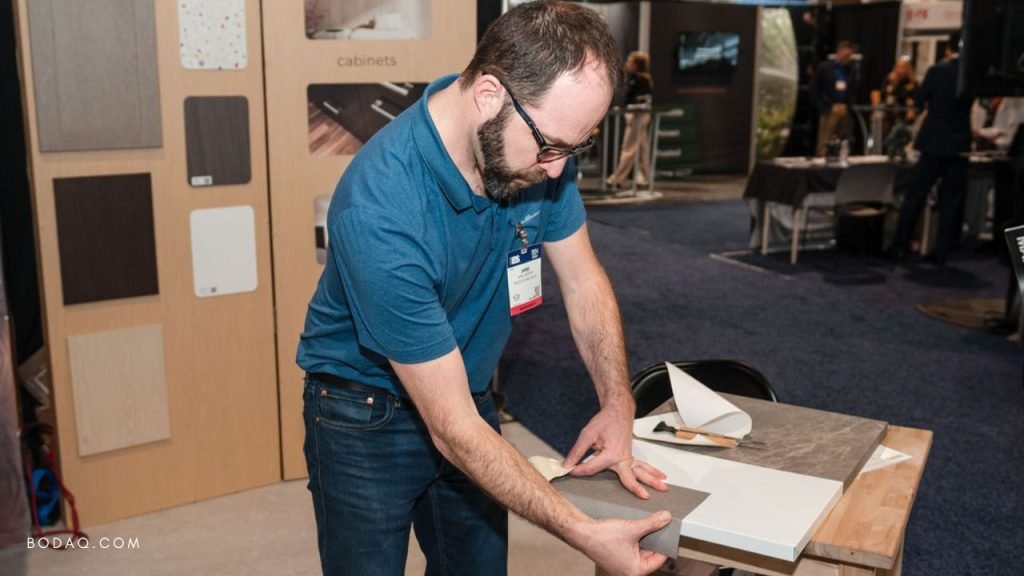 Installation demos at the Bodaq booth