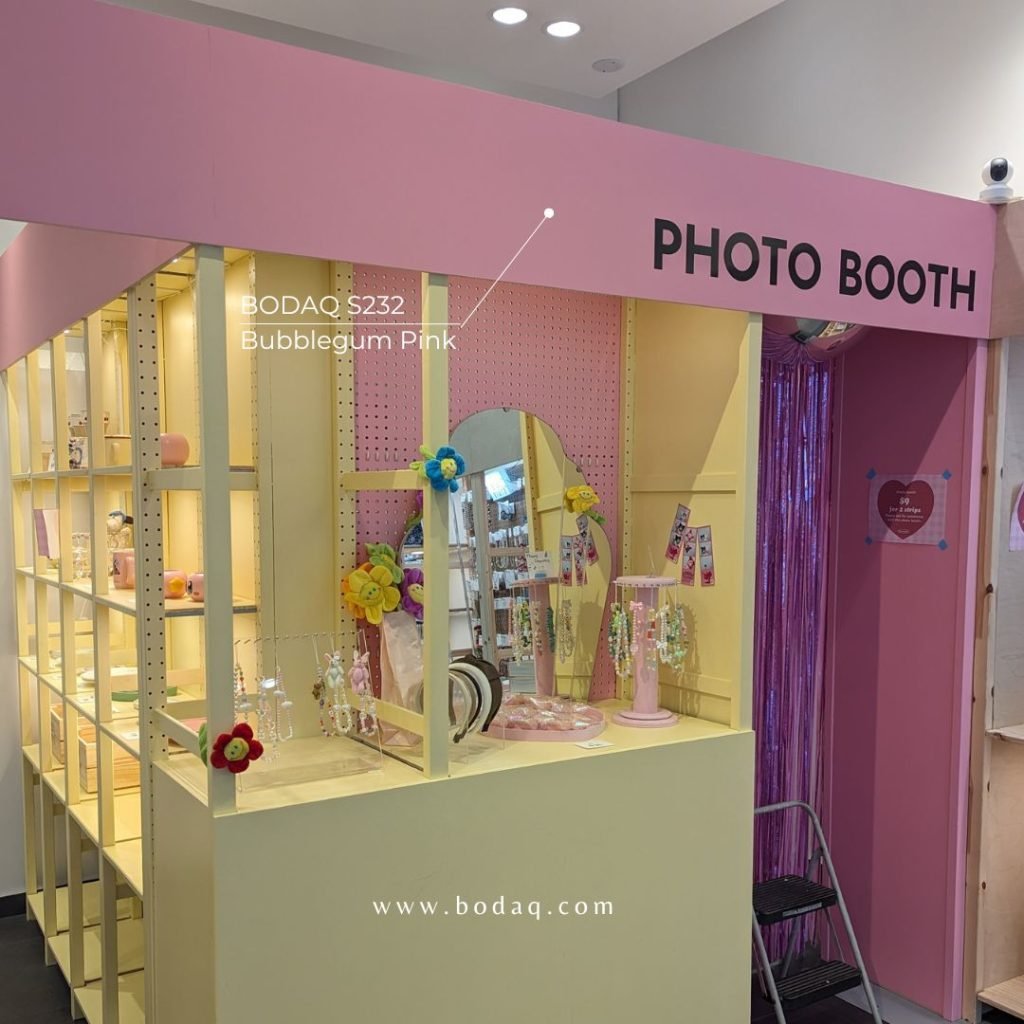 Pop-ups and events: photo booth refinishing